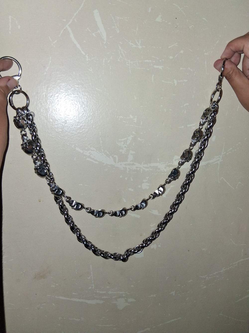Men's Stainless Steel Double Chain Key & Card Holder With Skulls